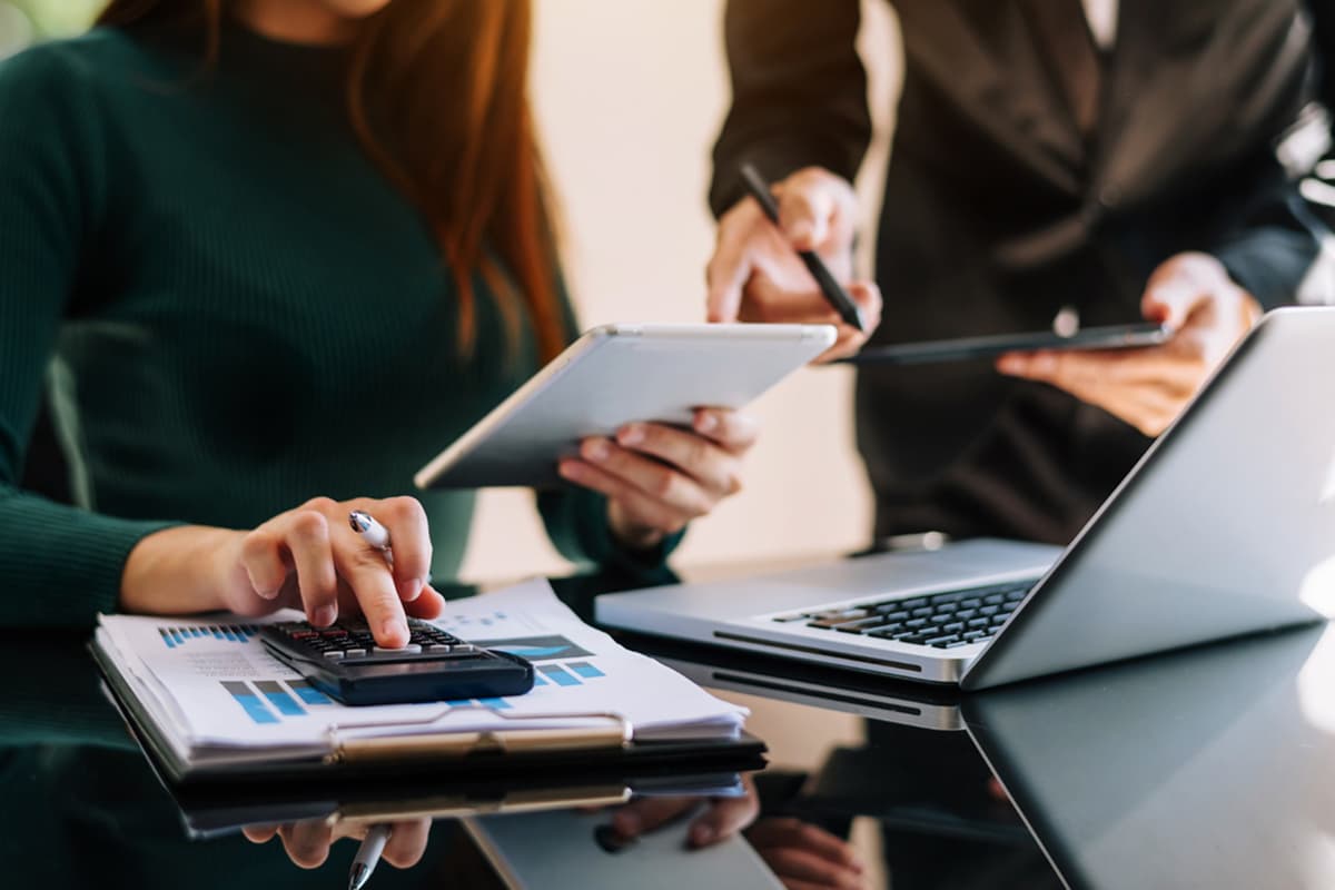 Organizar su departamento financiero